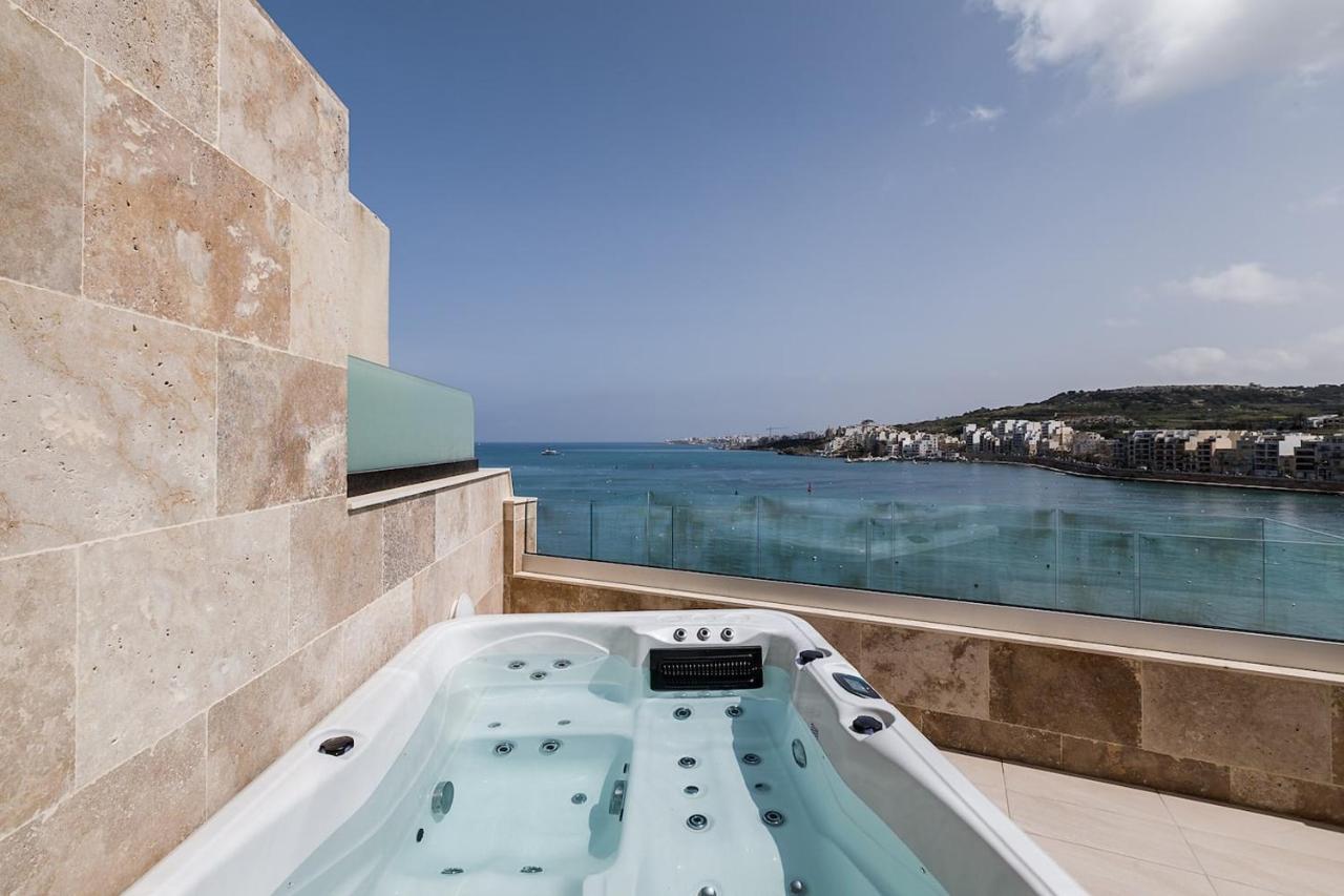 Duplexpenthouse Seafront With Hot Tub By Homely - Ferienwohnung