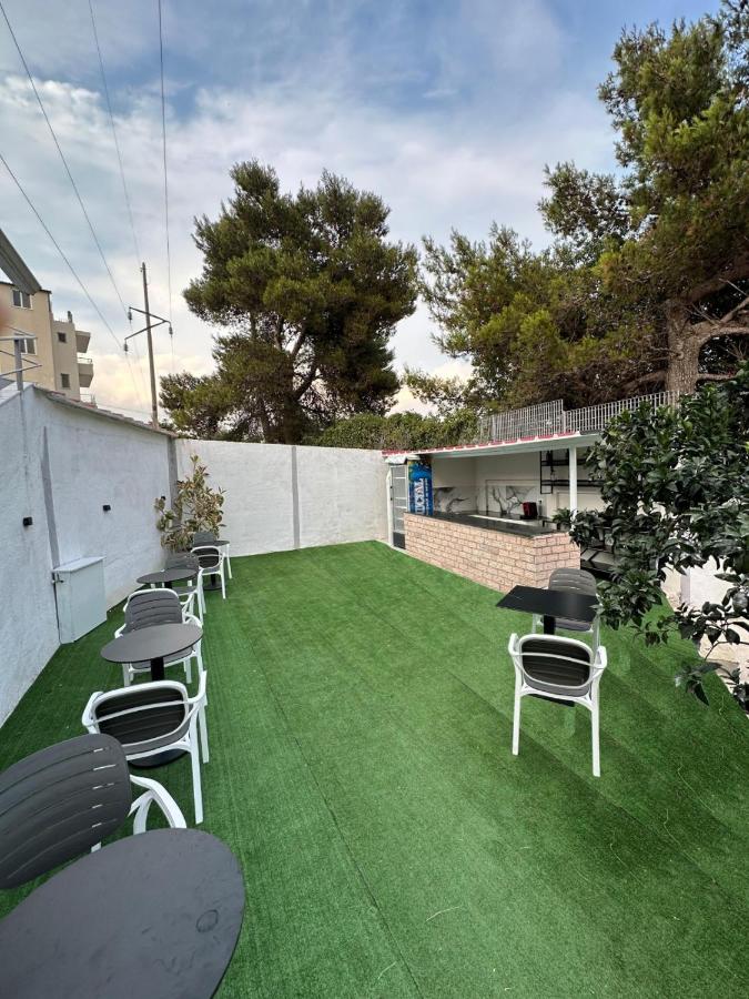 Evelina Ernild Rooms - Bed and Breakfast Sarandë