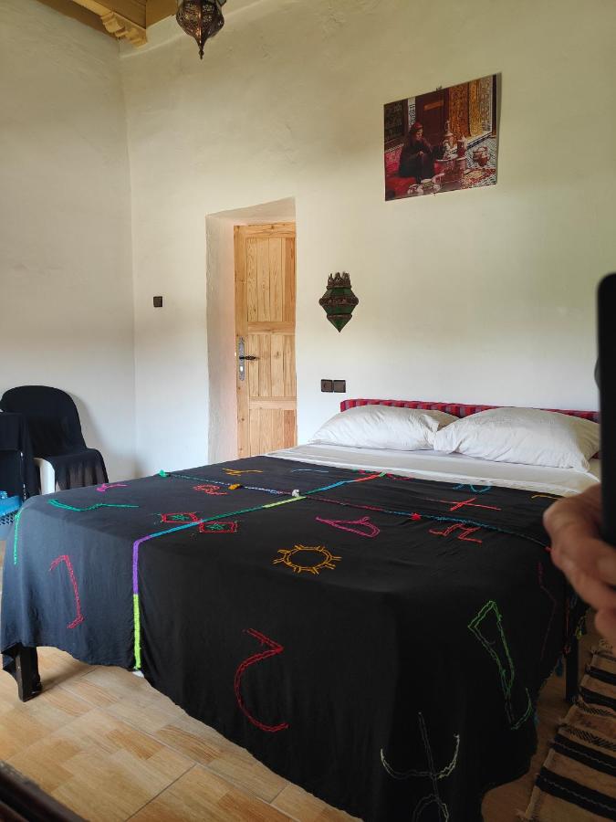 Standard Double Room with Shared Bathroom