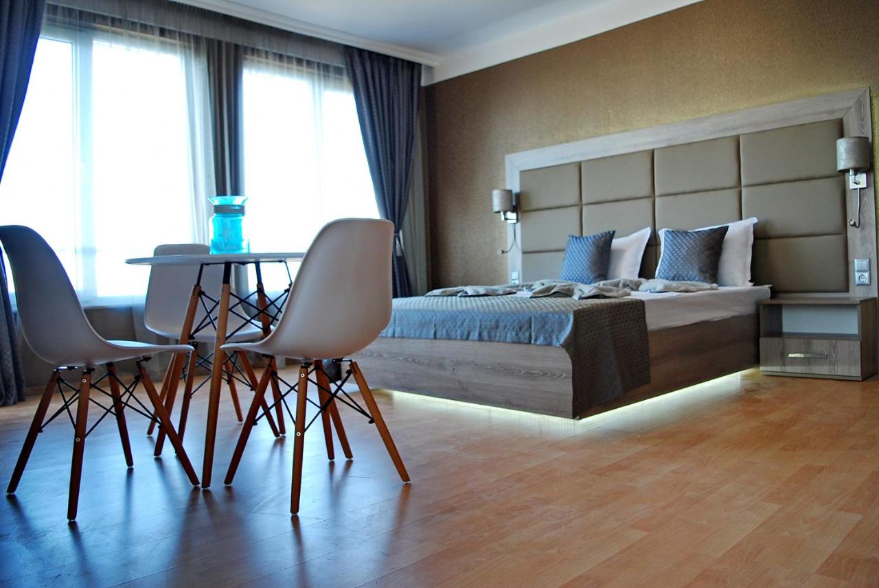 Studio with Sea View