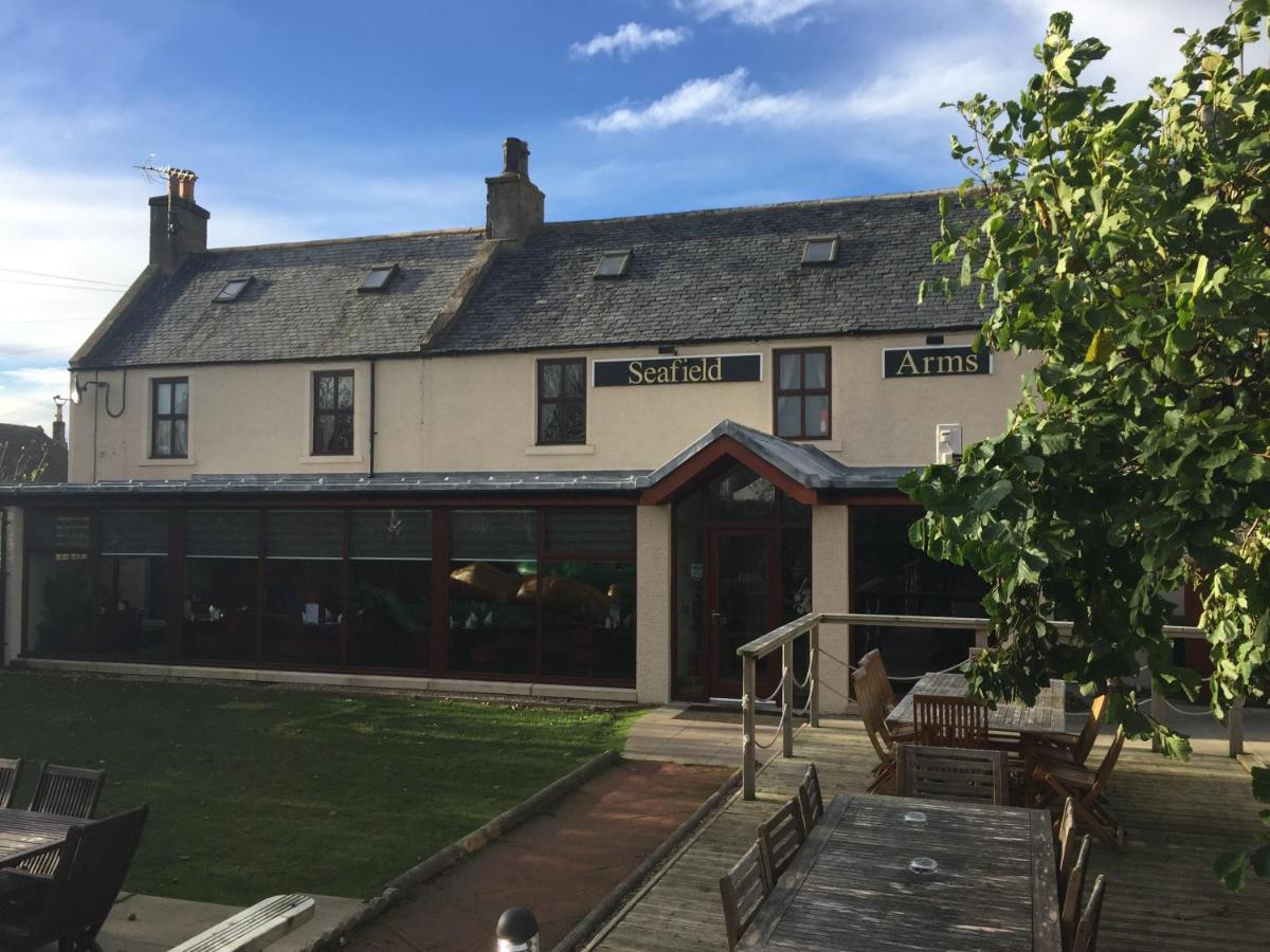 Seafield Arms Hotel - B&B Whitehills