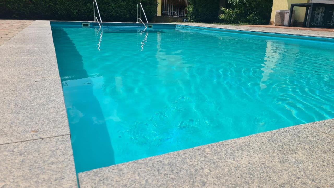 Jade Apartman - B&B Siófok