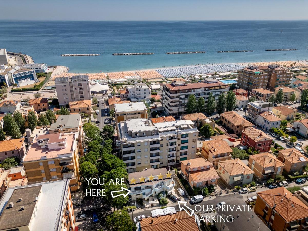VIP Bright experience Fano beach free parking - B&B