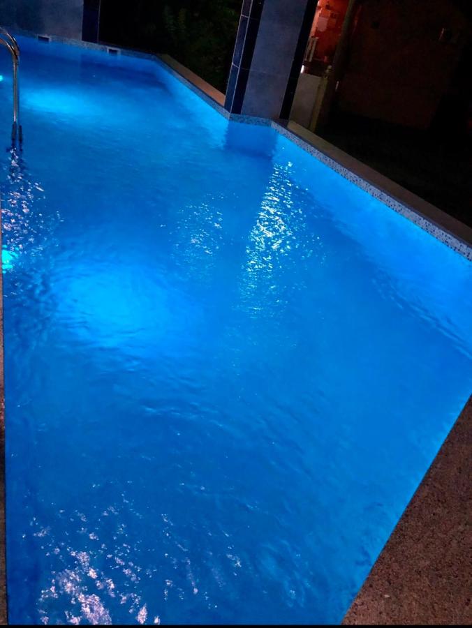 Apartment Jacuzzi Mostar - Bed and Breakfast Mostar