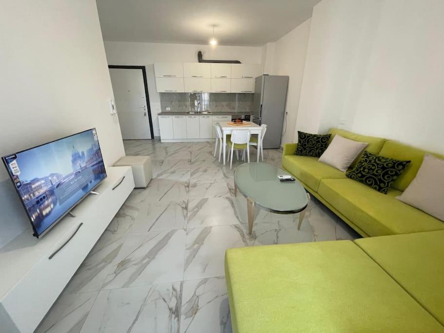 Beachside Charm Apartment - Ferienwohnung Golem