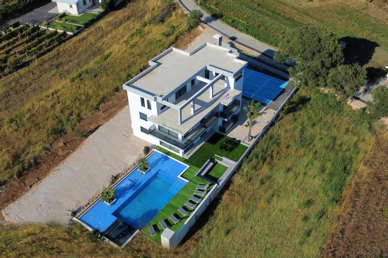 Villa Noel Imotski Makarska - B&B