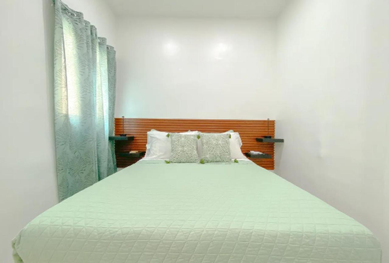 One-Bedroom Apartment with Balcony
