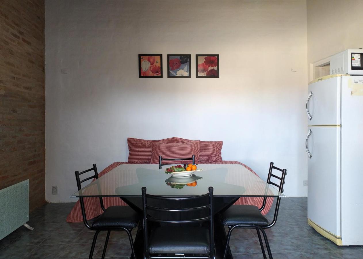 One-Bedroom Standard Apartment