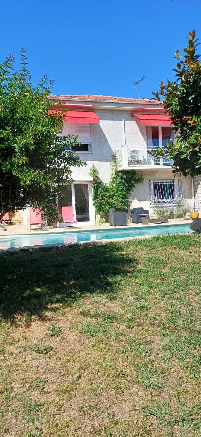Très jolie villa à Vence - B&B