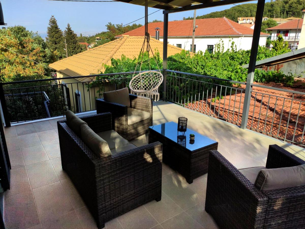 Argéiko traditional house - B&B Karyá