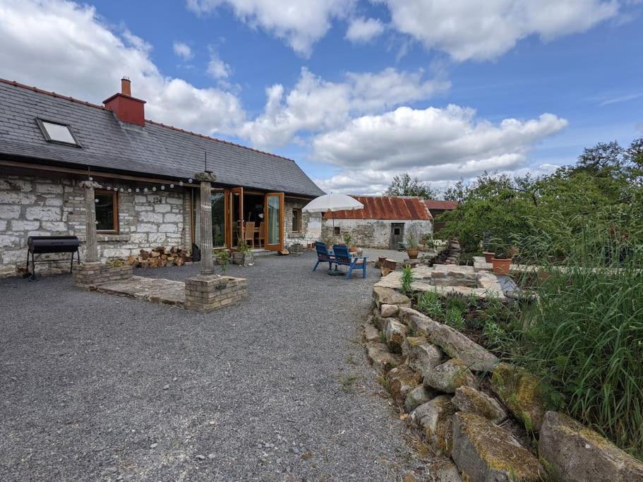 Secluded Private Cottage Hot-tub, Sauna & Fire-pit - Ferienwohnung