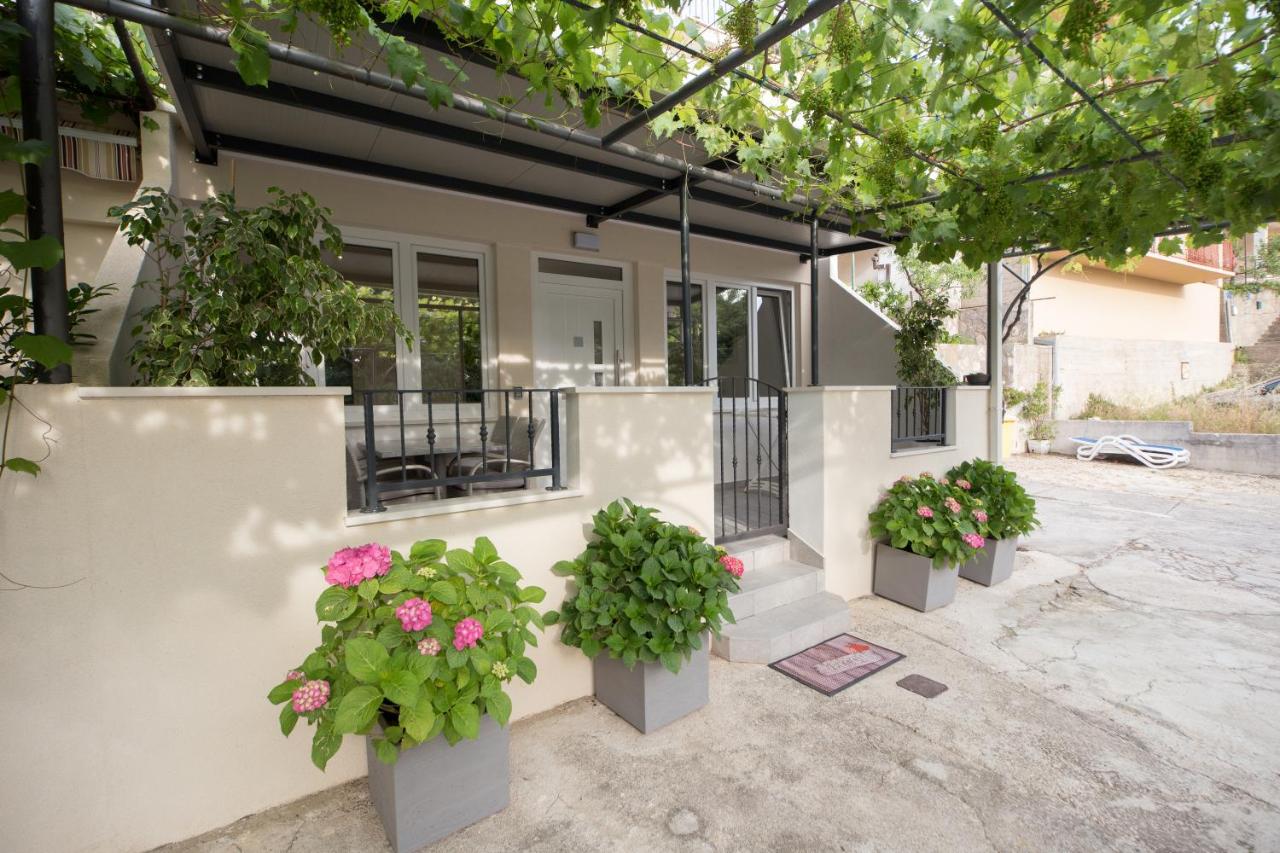 VILLA MILENKA - Apartmani Gorana - B&B