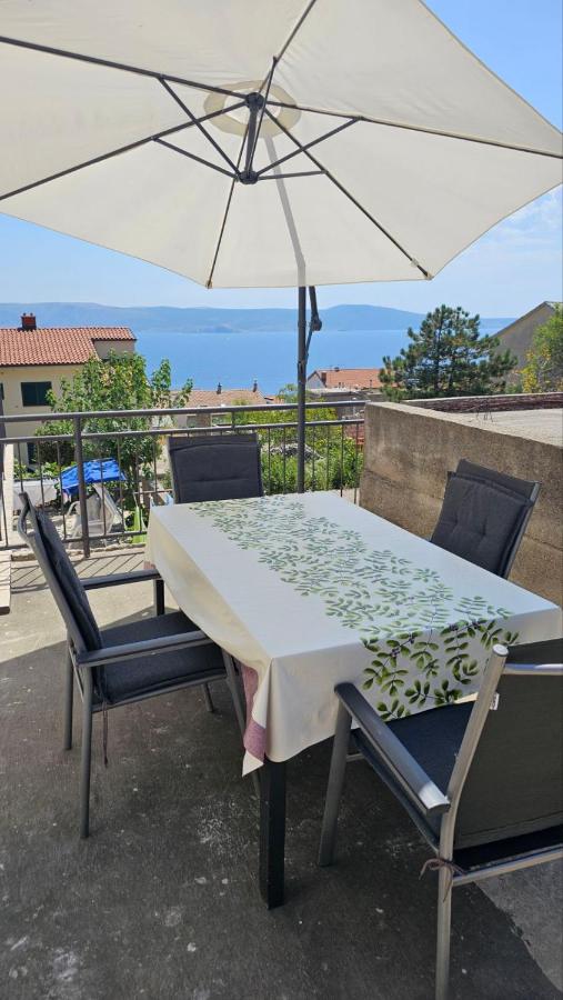 Apartment Jovanović - B&B Novi Vinodolski