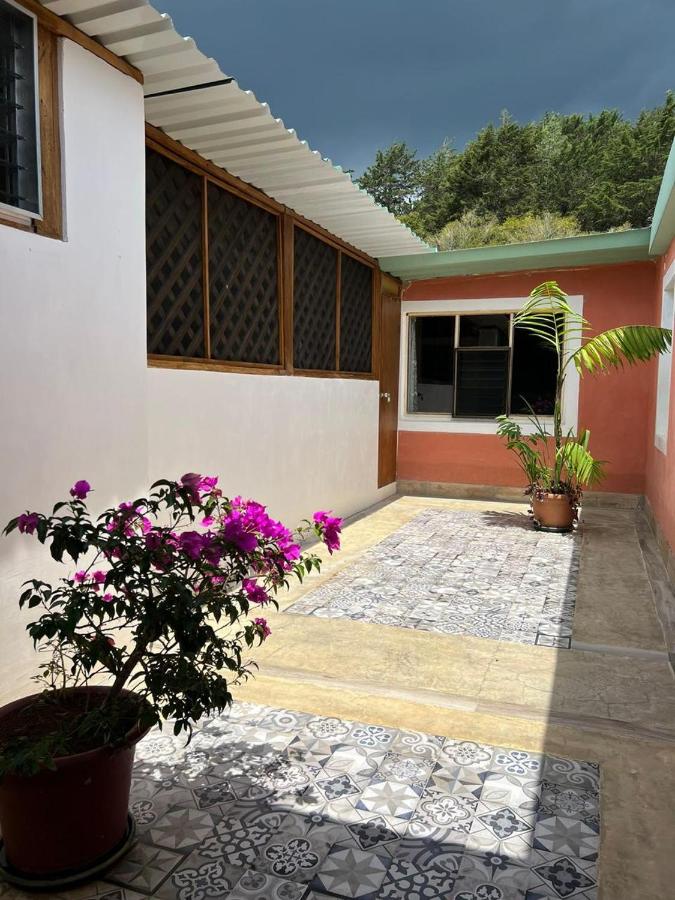 Proyecto Nirodha Orosi, Provincia de Cartago - B&B