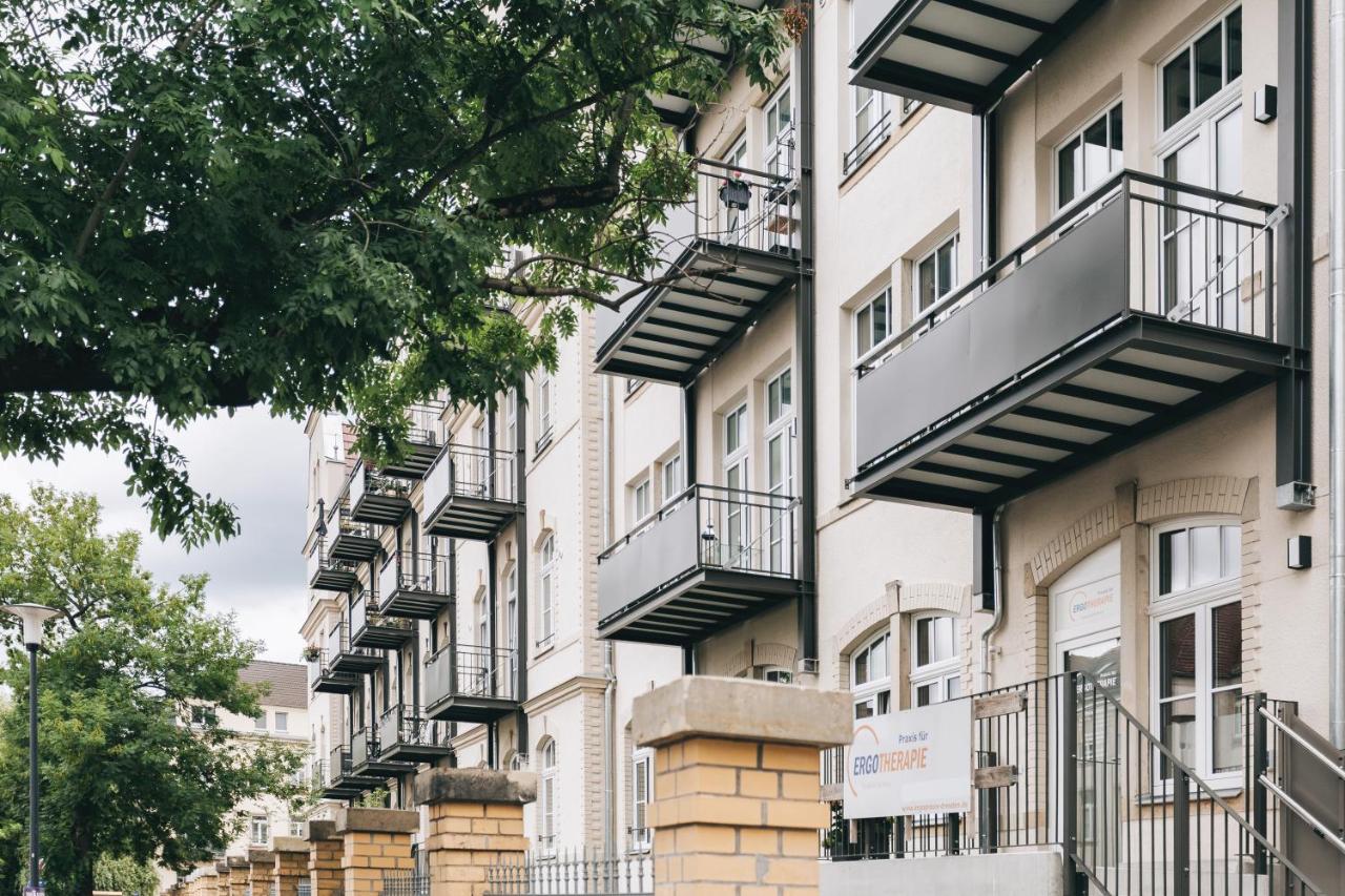 Oasis Appart - Wohnen in Dresden - Netflix - Tiefgarage - Dachterrasse - B&B