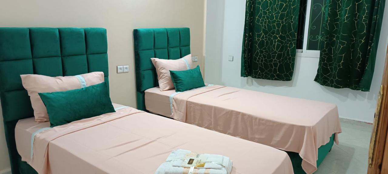 Three-Bedroom Deluxe Apartment