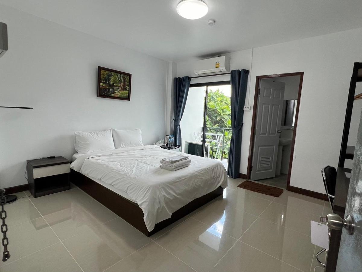 Single Room with Bathroom