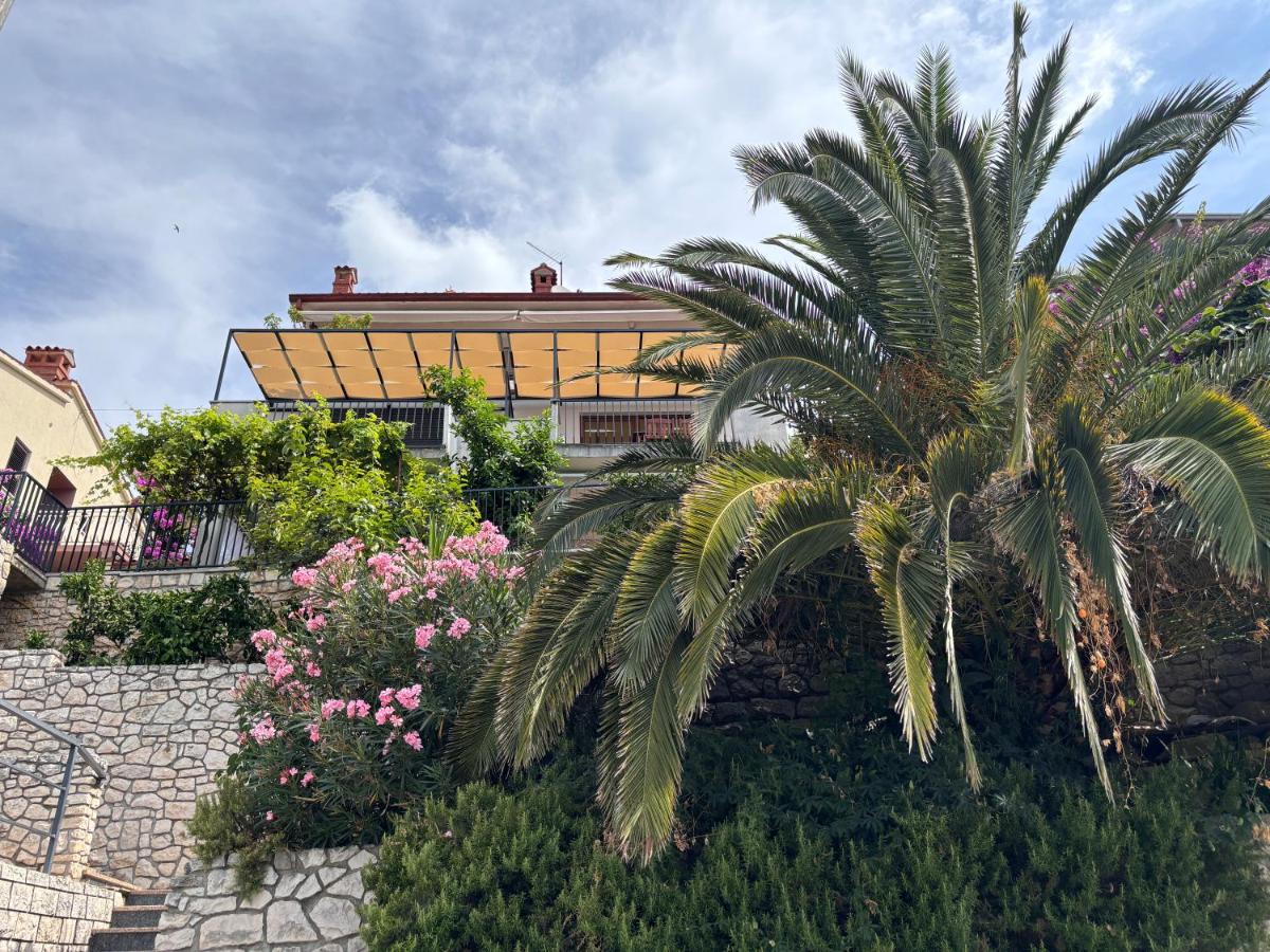 Amor, flat with private hot tub, breathtaking views and free parking in a garage, bookable all year round, Also take a look at our flat Coccolina - Ferienwohnung