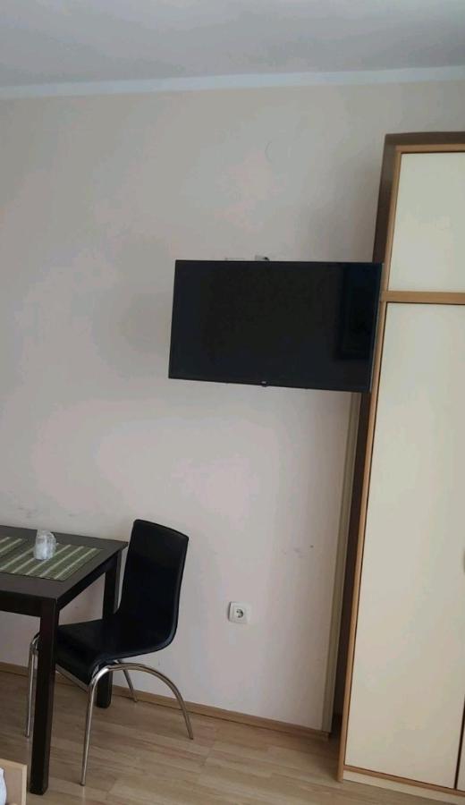 Tweepersoonskamer met 2 Aparte Bedden en Balkon