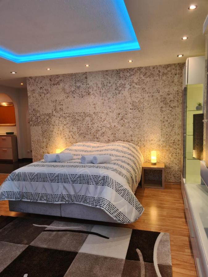 Superior One-Bedroom Apartment with Balcony