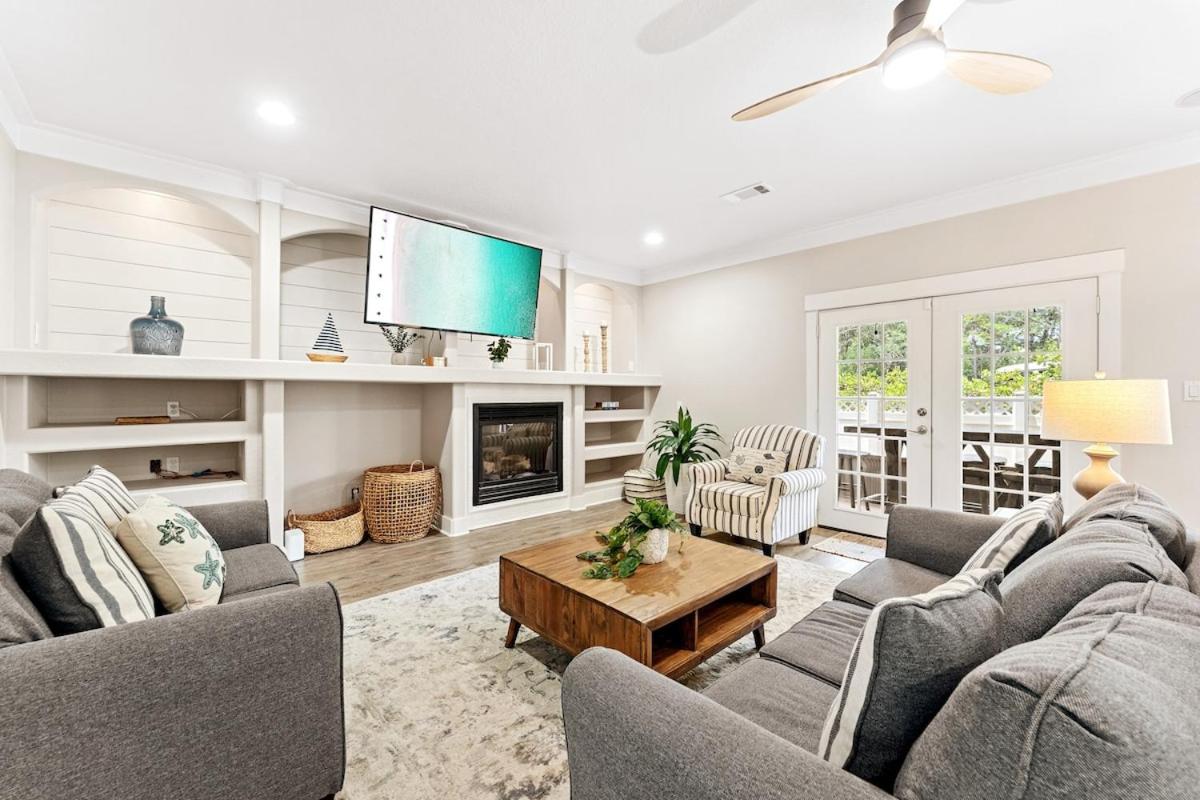 Coastal91 Free Golf Cart Gated Beach Access - B&B Destin