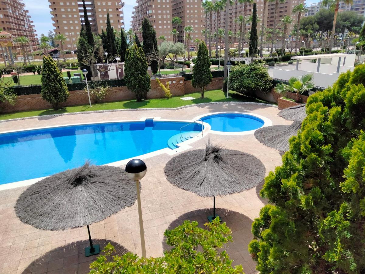 ACV - Costa Marfil II-2ª linea planta 2 sur - Bed and Breakfast