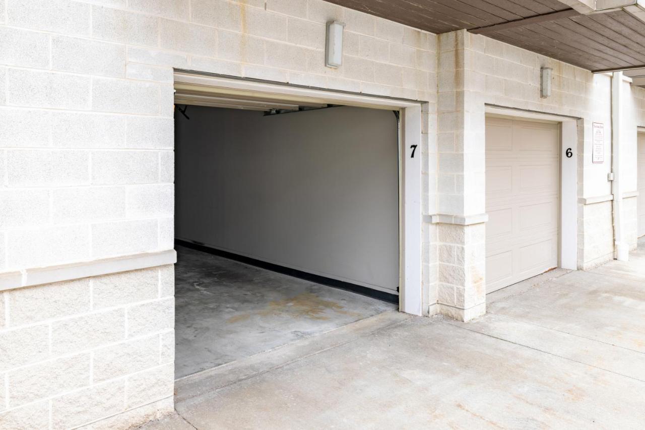Luxury Downtown Townhome Unit 7 - Chambres d’hôtes