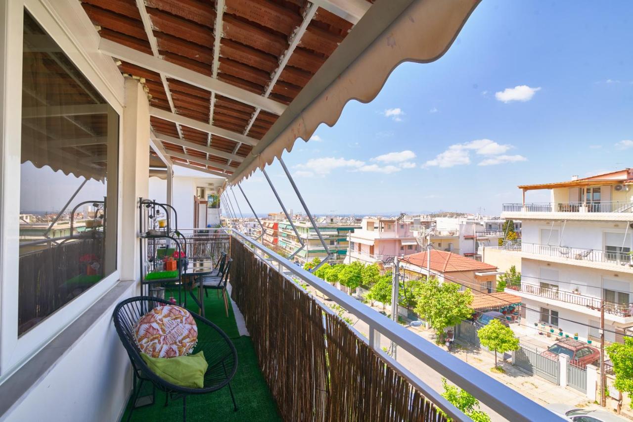 Sea-View Apt Argyroupoli, Athens - Chambres d’hôtes