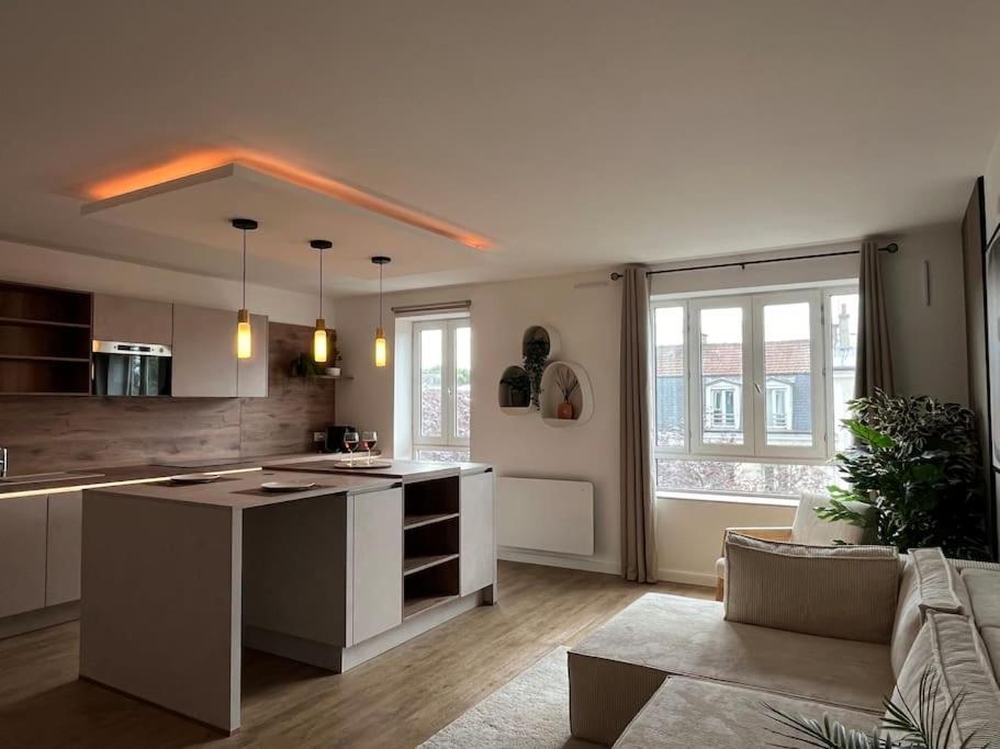 Appartement 52m2, neuf, à deux pas de la Gare - B&B