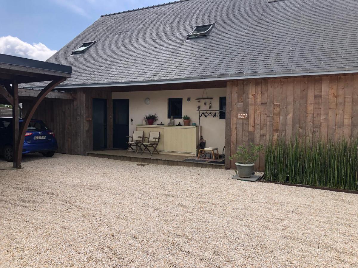 Chambre double avec salle de bain privé - Ferienwohnung