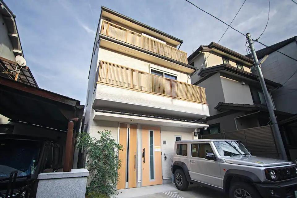 二条 秋 designer house 新築 2LDK 1階庭付き 4人宿泊可能 - B&B