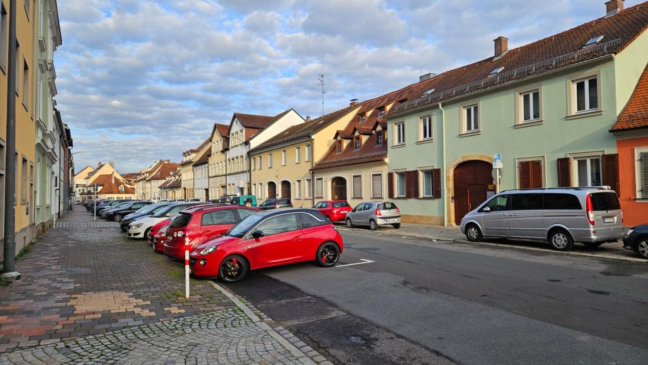 Apartment Ku28 One Bamberg - ruhig in zentraler Lage mit Parkplatz - B&B