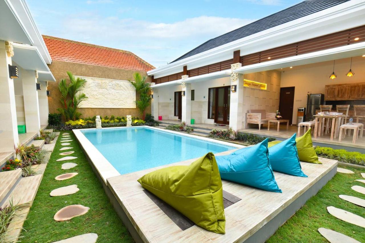 Canggu Tropical House / France Room - Chambres d’hôtes Canggu