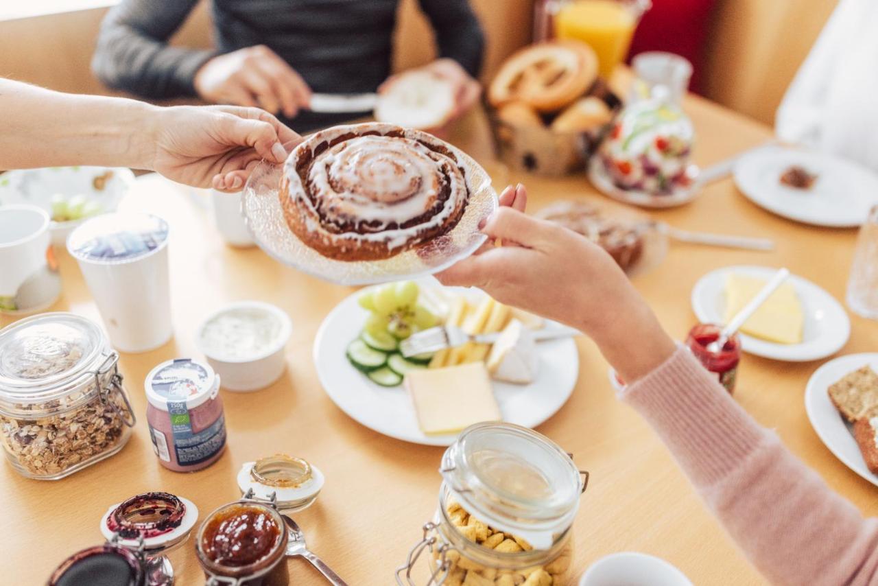 Ferienwohnen Mattle - apart mattle at - Bed and Breakfast Kappl