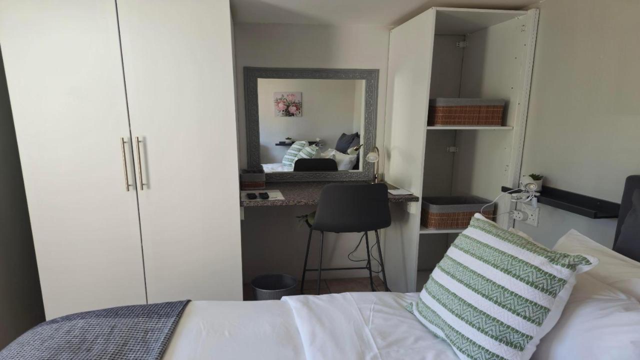 Chambre Double avec Patio