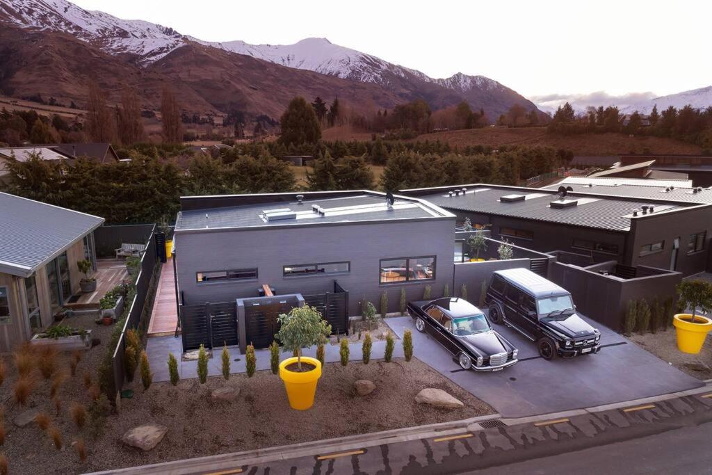 Yellow Pots Apartment B, Luxurious Outdoor Bath - B&B