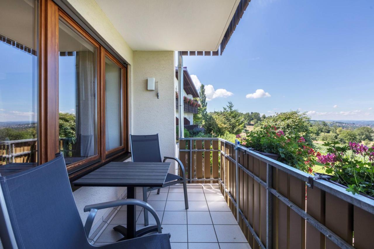 Superior One-Bedroom Apartment