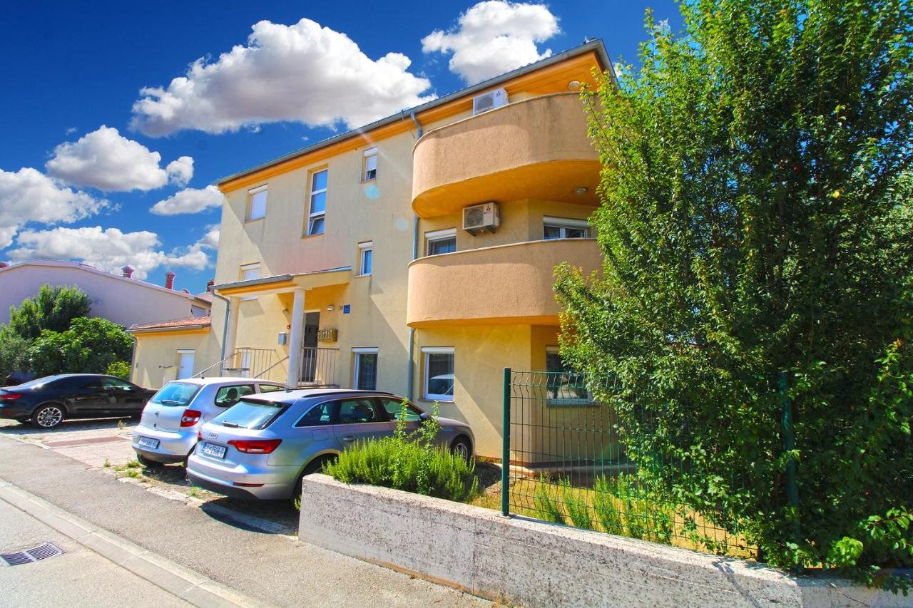 Apartment Radica 2357 - B&B Pula