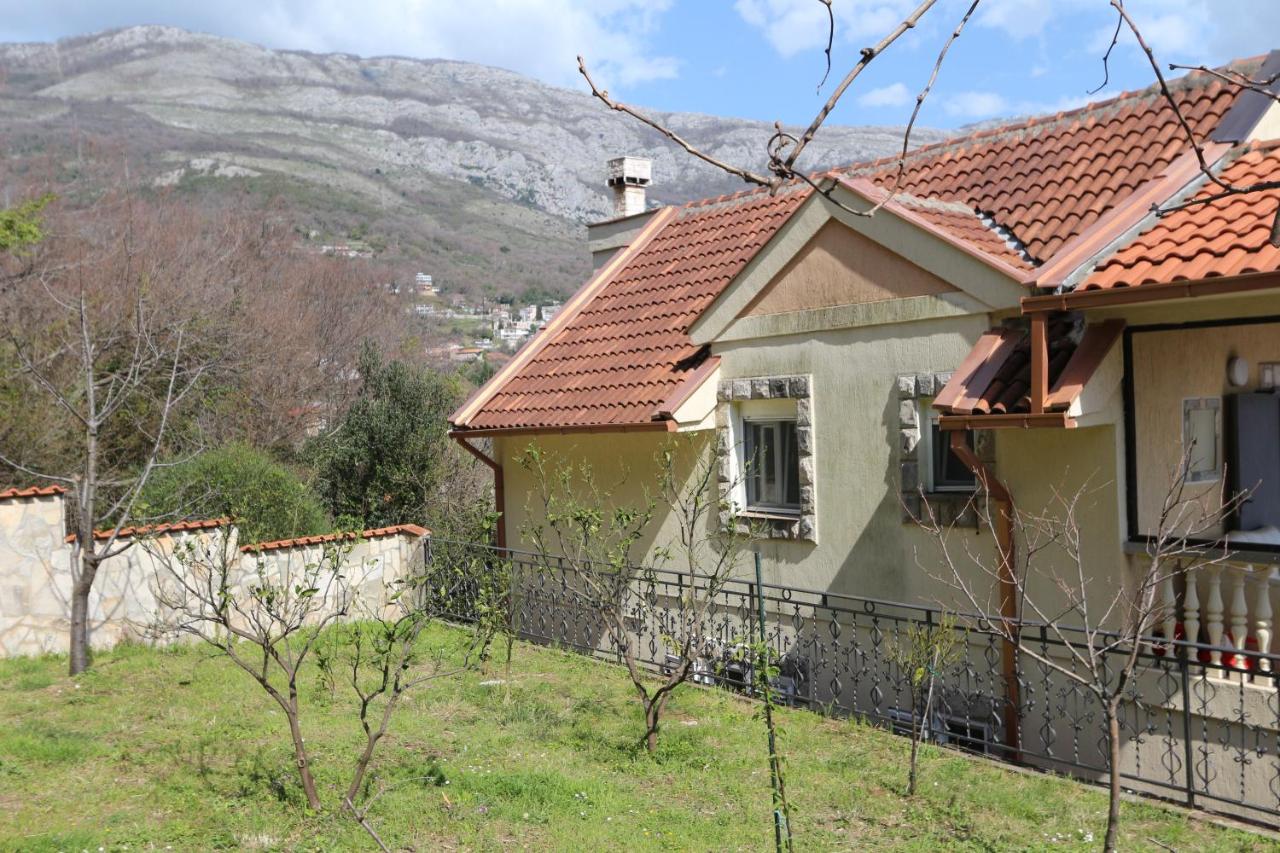 Woodstock3 - Bed and Breakfast Buljarica
