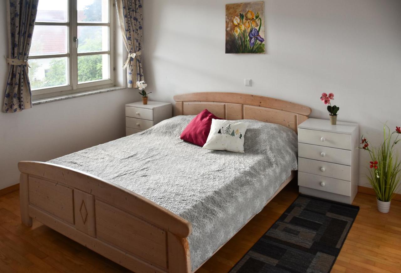 Appartamento Deluxe con 2 Camere da Letto e Balcone
