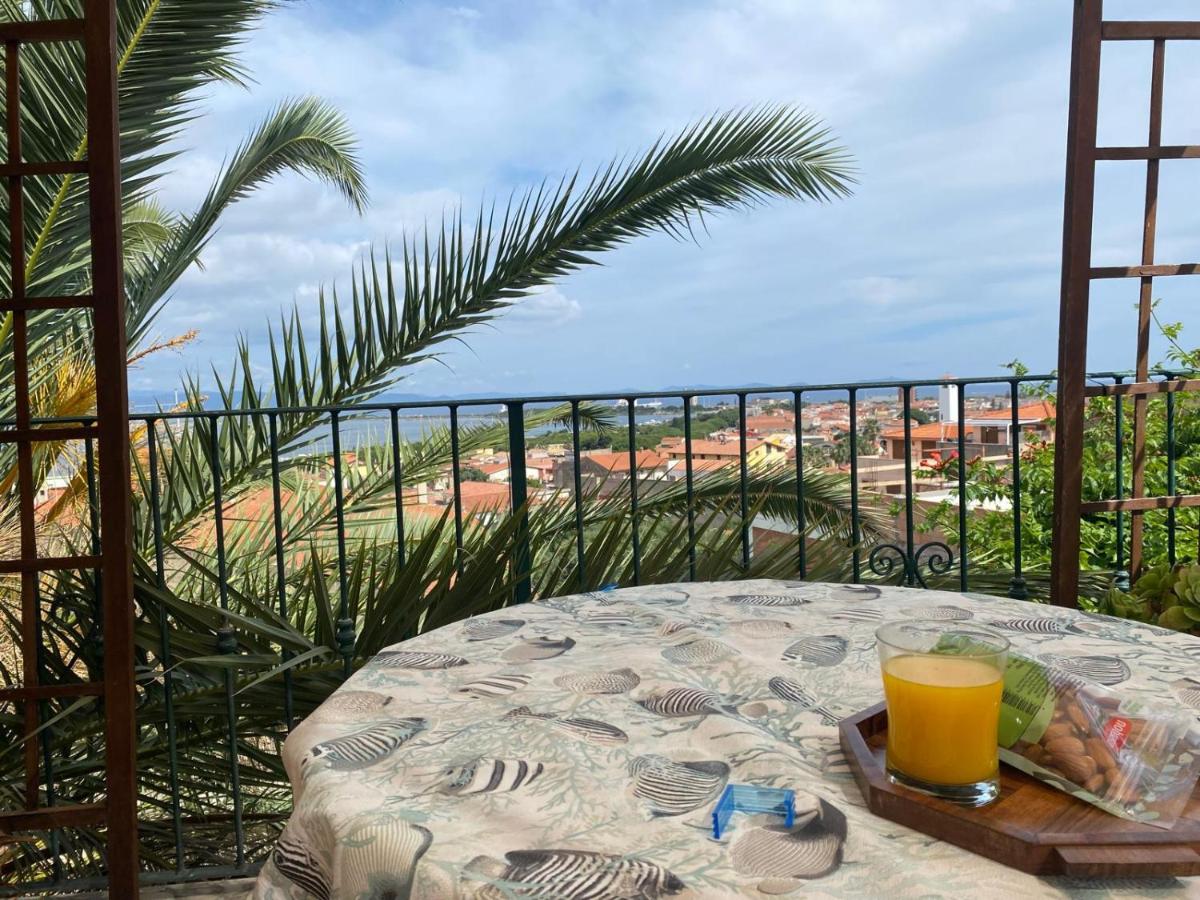 Luna e sole Attico vista mare - B&B Sant'Antioco