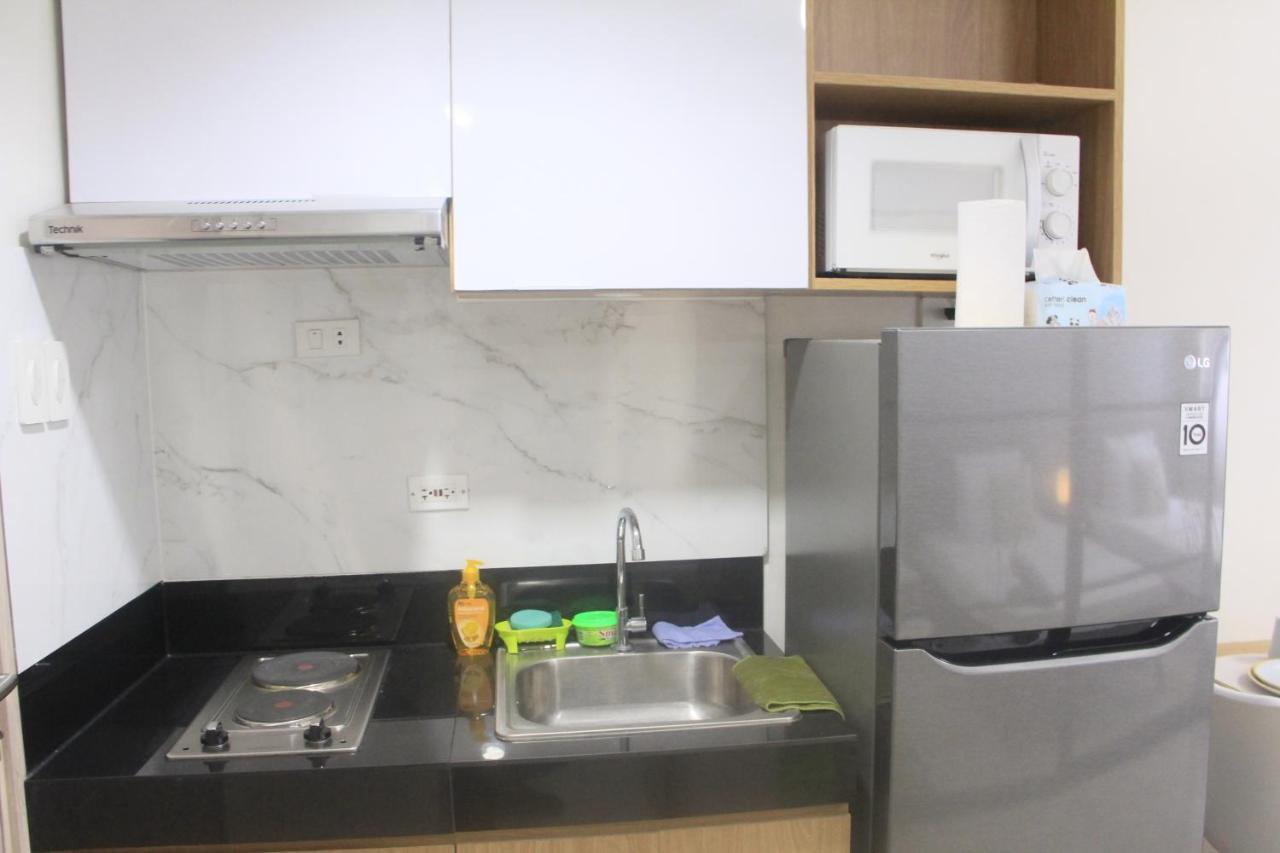 Cozy Home and Staycation Resort at Hill Residences Novaliches QC - B&B