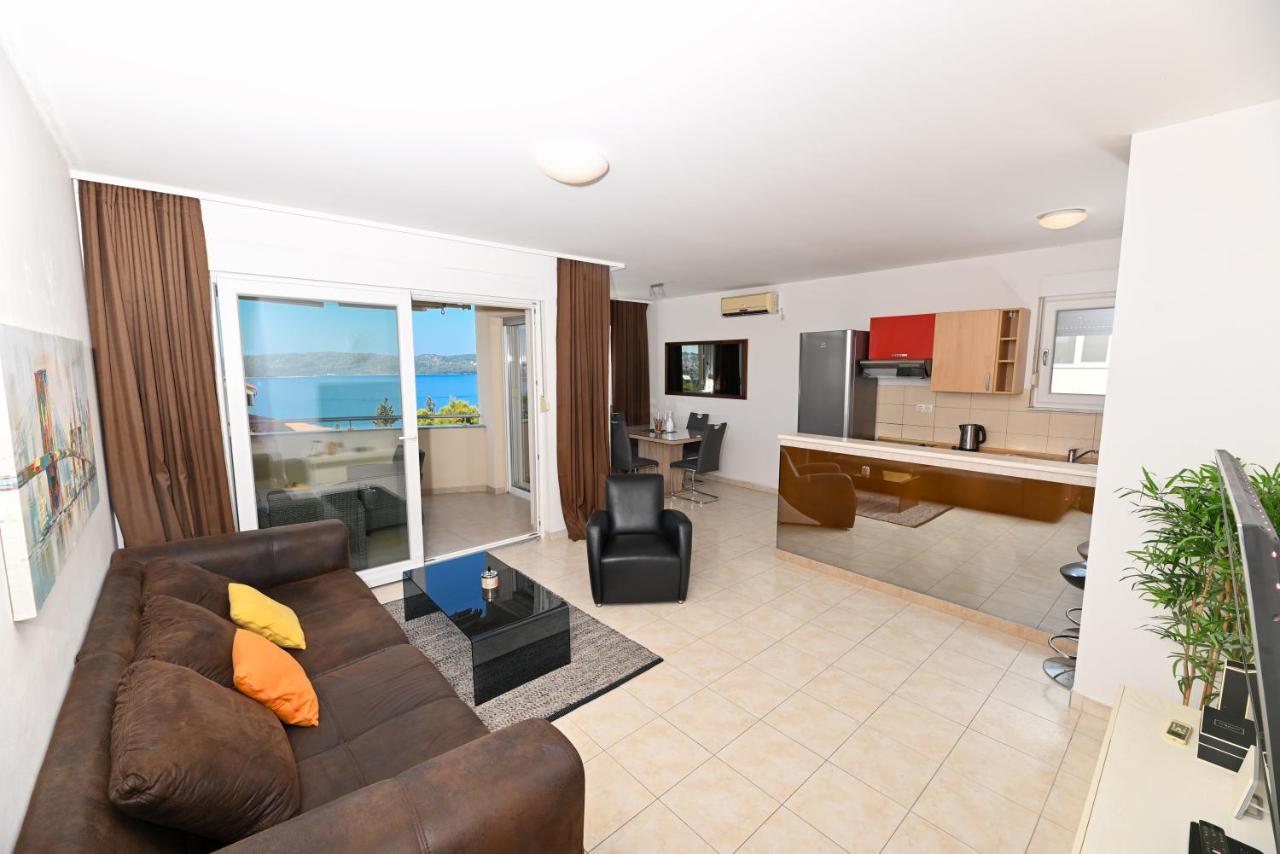 Sunny place with sea view - B&B
