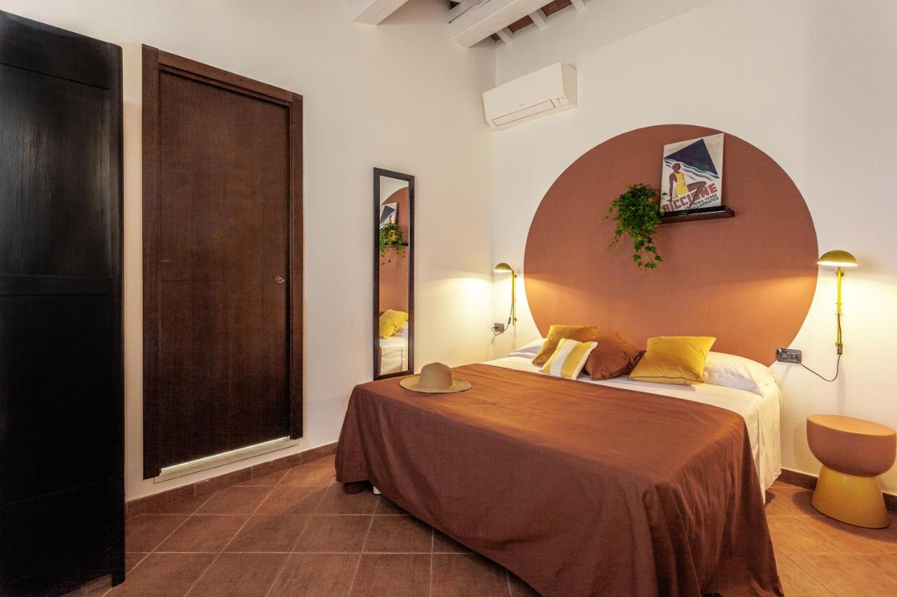 Camera Matrimoniale con Letto Supplementare