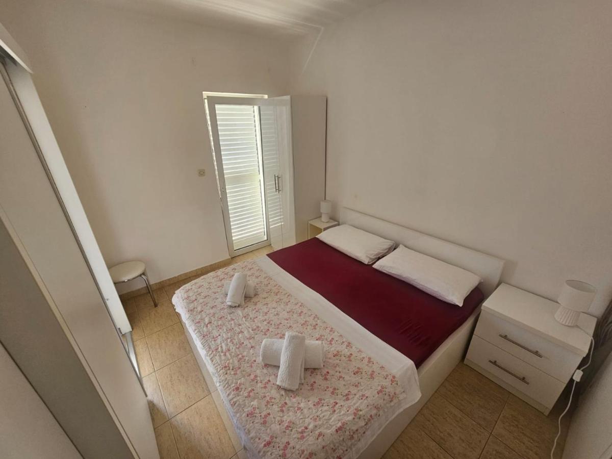 One-Bedroom Apartment with Balcony and Sea View