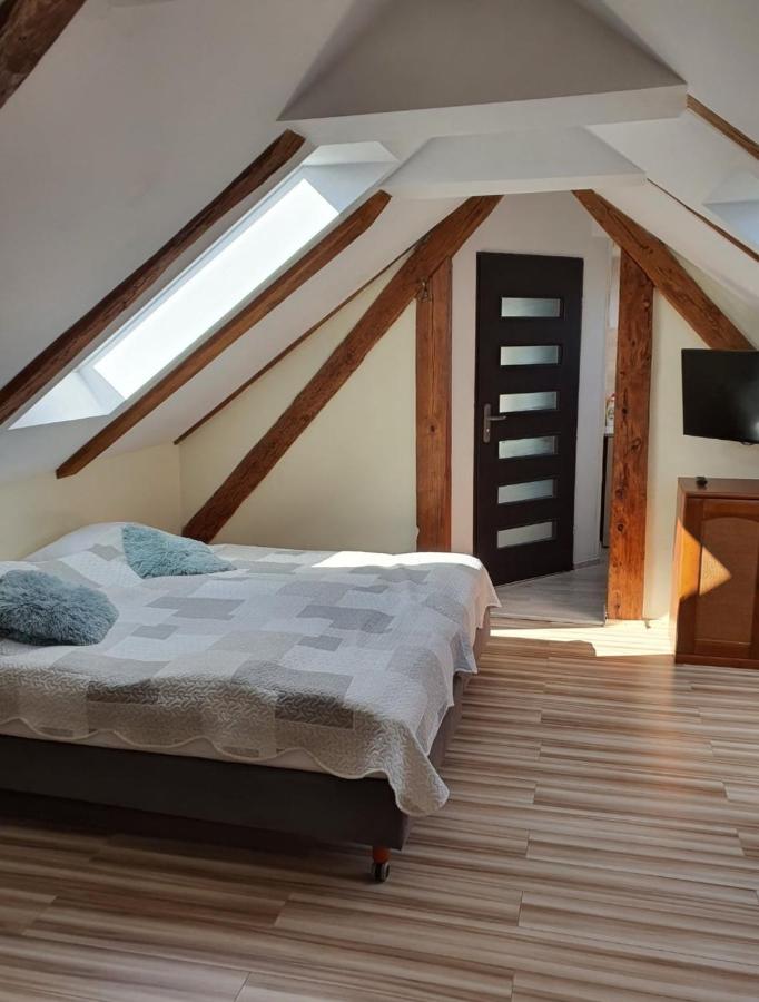 Triple Room with Shower
