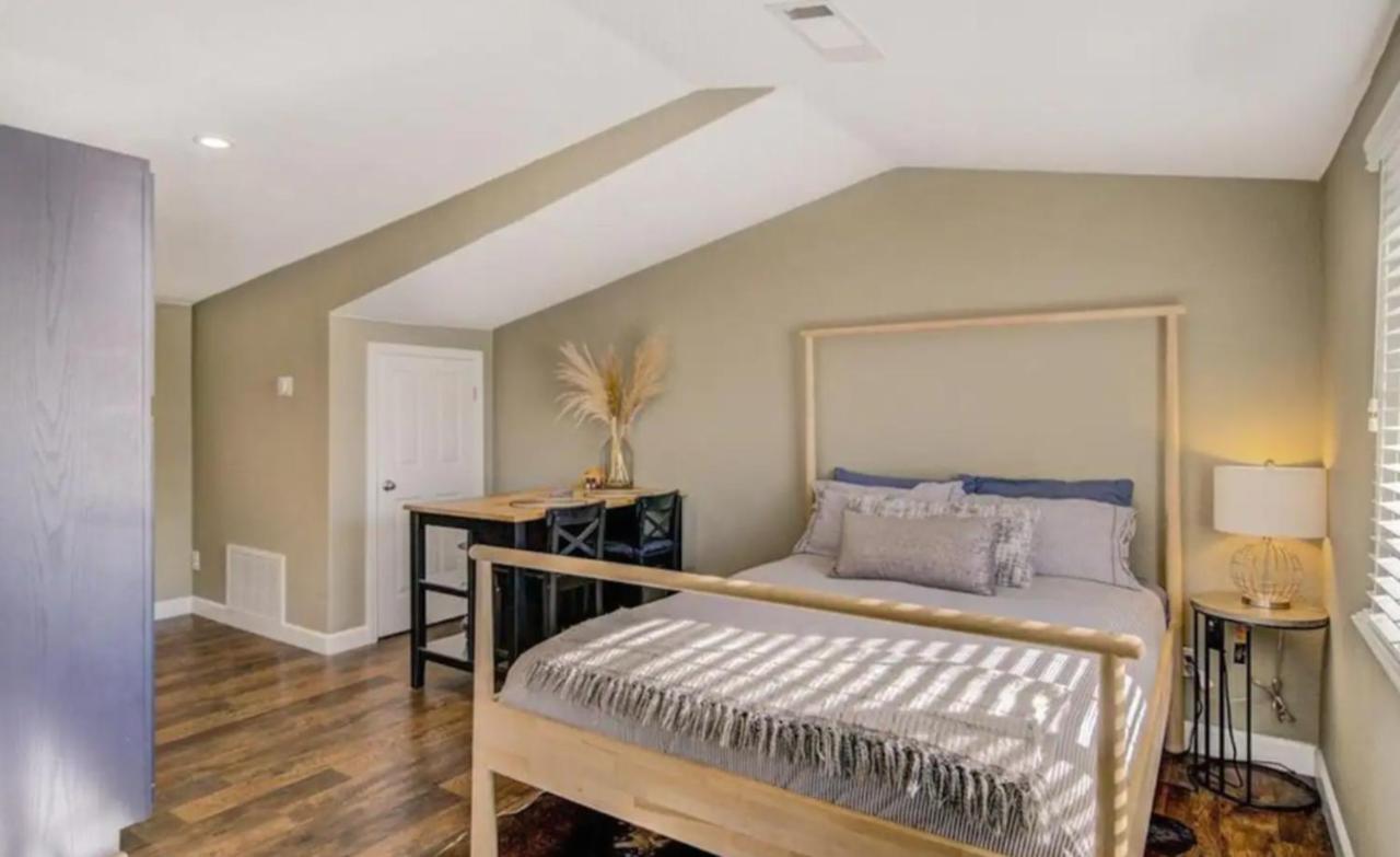 The Hangar - Cozy, Private Unit in GREAT Location - B&B Dixon