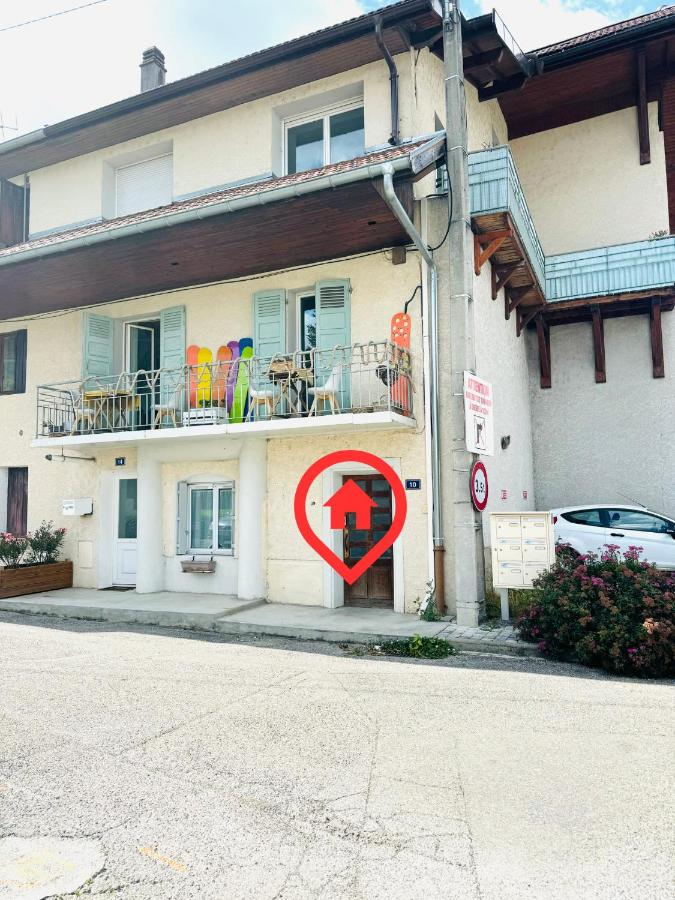Le Golden Lake-5min du LAC à pied-Parking privé gratuit - B&B