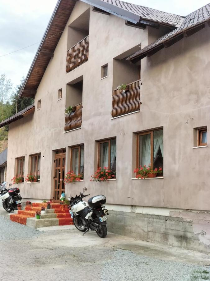 Casa Vânătorilor - B&B Arieşeni
