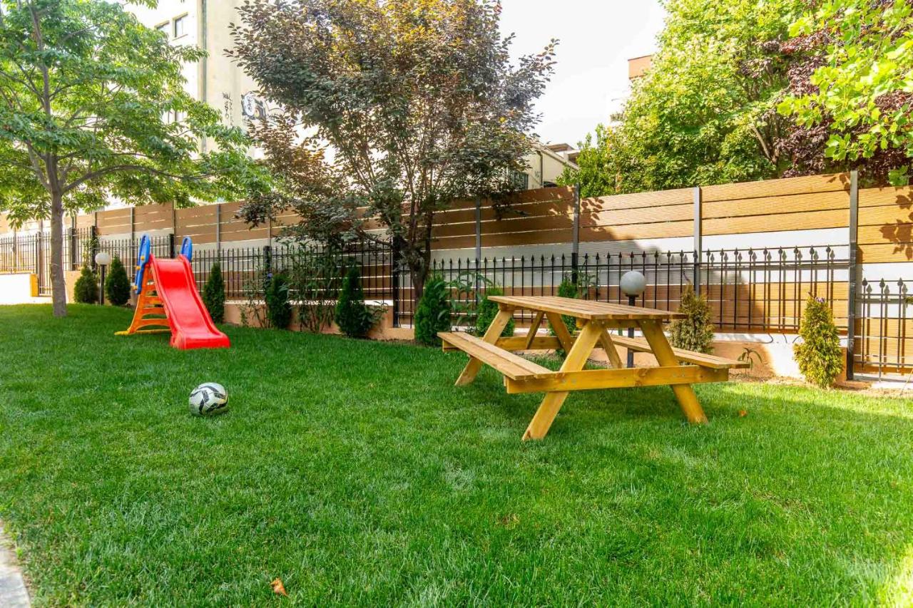 Heated Pool Villa in Thessaloniki - Urban Oasis - Ferienwohnung Thessaloniki